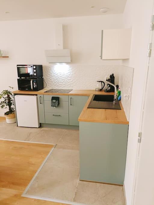 루르드 Le Foucauld 4 Canapes, Parking, Wifi 아파트 외부 사진